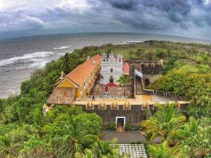 Fort Tiracol Heritage Hotel