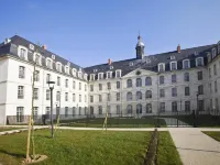 Appart'hôtel Odalys City Blamont Hotels near St. Pierre Park