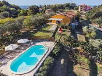 La Casa Al Monte - Pools