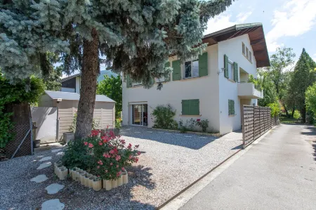 Le Lotus Blanc Отели в г. Меркюри