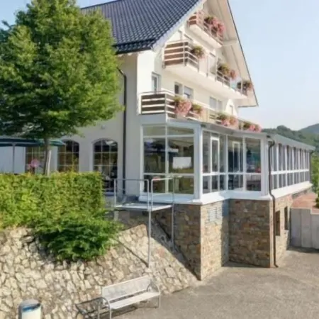 Garni Hotel Henn