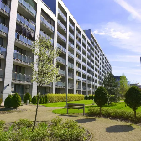 JessApart – Ochota Apartments Отели рядом с достопримечательностью «Торговый центр Blue City»