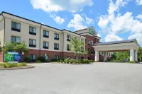Hampton Inn Fairmont Hotels in Pleasant Valley