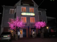 Magnoliya Hotel トゥアプセのホテル