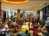 News Hotel Waru Sidoarjo - Desayuno
