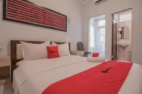 RedDoorz Syariah Plus @ Banjarbaru Hotel di Guntung Payung
