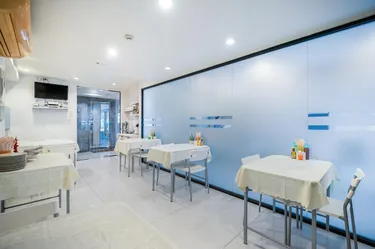 รูปภาพของบียอนด์ สวีท รามา 8