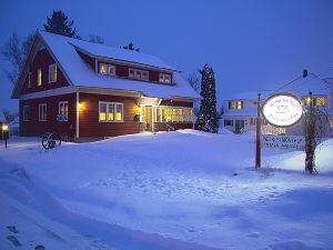 Old Iron Inn Bed and Breakfast