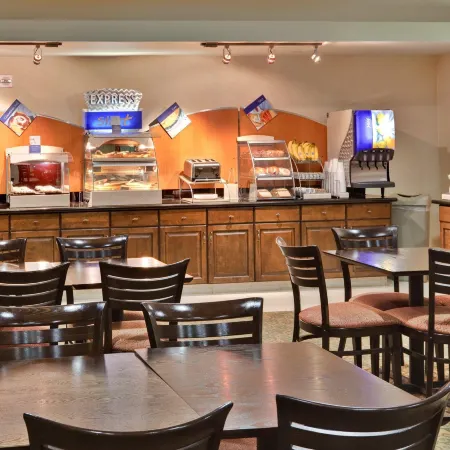 Holiday Inn Express & Suites BEAUMONT - OAK VALLEY by IHG