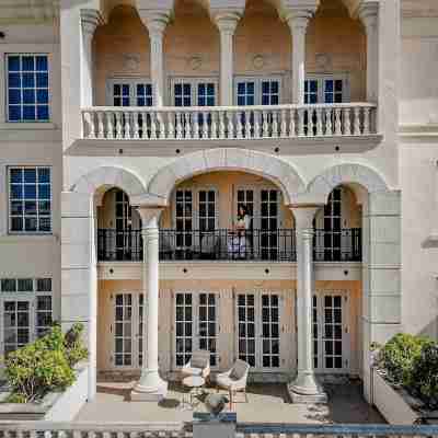 Hyatt Regency Coral Gables Hotel Exterior