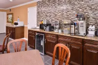 Americas Best Value Inn and Suites Siloam Springs فنادق في Gentry