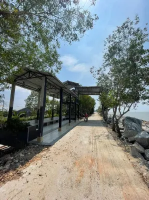 Sekin Fisherman Village Hotel & Resort 适耕庄九王爷周辺のホテル