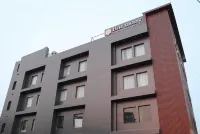 Harmony 지트 투토리얼스 앤드 도서관 주변 호텔