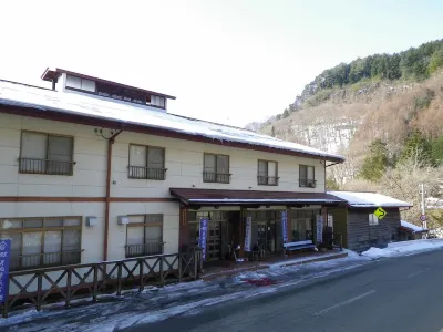 Kurumisawa Ryokan Hotéis em Otaki