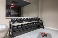 Park Inn by Radisson Oslo Airport Hotel West - Gym