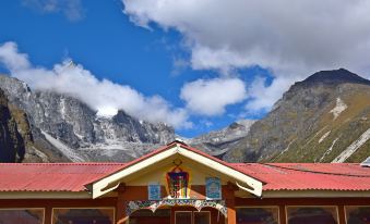 Machermo Lodge & Bakery