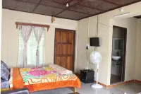 Pumpkin StreamSide Guest House Hotels near Amkoi Sliang wah Umngot