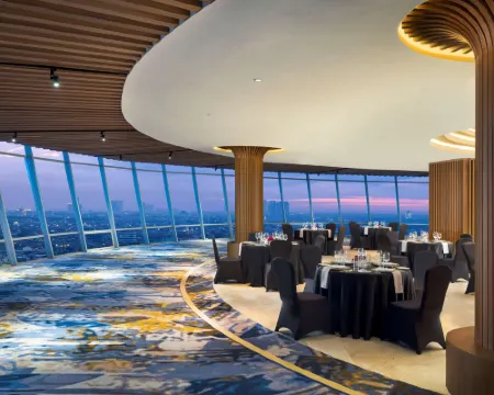 DoubleTree by Hilton Surabaya Hotels in Genteng