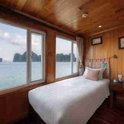 Secret Halong Cruise Rooms
