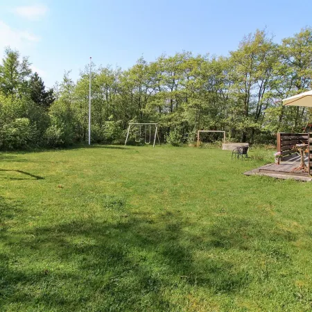 "Nielsine" - 1.5km from the Sea