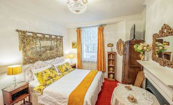 Dawson Place, Juliette's Bed and Breakfast - Housity