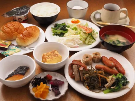 Niigata Terminal Hotel Отели рядом с достопримечательностью «Niigata Nippo Media Ship»