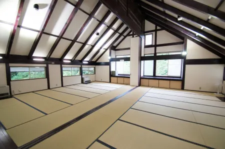 Lamp Bungo Ohno Отели рядом со станцией JR Miemachi station