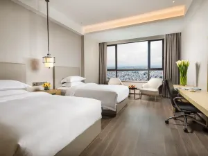 Ramada Plaza by Wyndham Shengzhou City Center