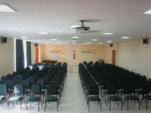 Ramada by Wyndham Furnaspark Hoteles en Formiga