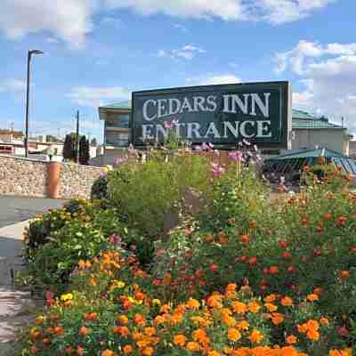 Cedars Inn Hotel Exterior