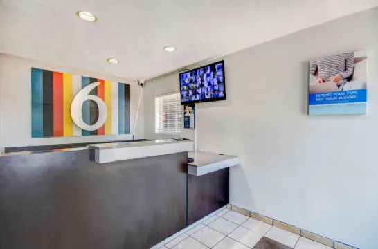 Studio 6 Extended Stay - Ocean Springs, MS