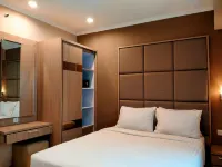 Apartemen Puncak Marina Hotels in Wonocolo