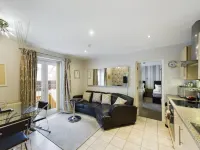 Sandbanks Suite - balcony