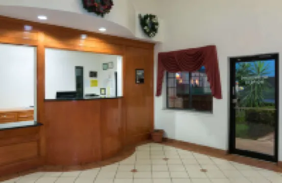Super 8 by Wyndham Stafford Sugarland Area