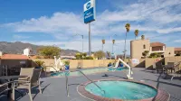 Best Western Pasadena Inn - Hot Tub