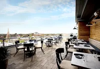 The Restoration Hotel - breakfast