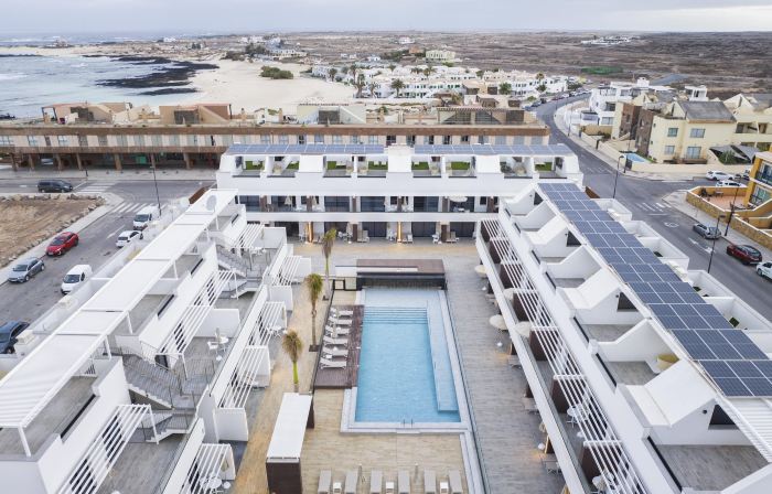Esmeralda Cotillo Homes by Livvo