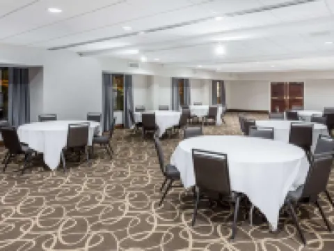 Wingate by Wyndham High Point Hotels in High Point