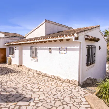 Casa Petra Отели в г. Пего
