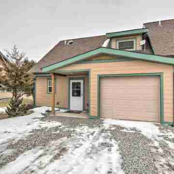 Inviting Townhome: 30 Mi to Yellowstone NP! Hotel Exterior