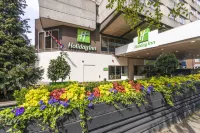 Holiday Inn London - Regent's Park Hotels near Cockfosters & N Southgate Synagogue