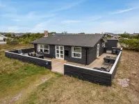 "Arbnora" - 400m from the Sea Hotels in Bjerregard