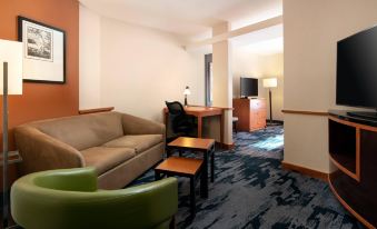 Fairfield Inn & Suites Redding
