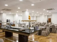 Porcel Sabica Hotels near Carrefour