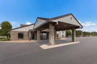 Best Western Derby Inn Hotel di Eagle River