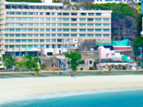 Hotel Sanrakuso Hotels near Shirahama Minzoku Onsen Museum