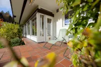 Luxury Apartment with Terrace and Garden, Free Parking, Smart TV, Etc.