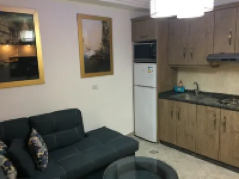 The Royal Luxury Queen Terrace 1