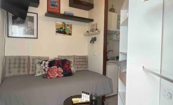 Gobeach Small Studio 8sq Completely Independent