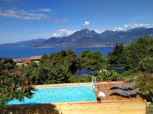 Sunny Villa Apartment Hotels in Brenzone sul Garda